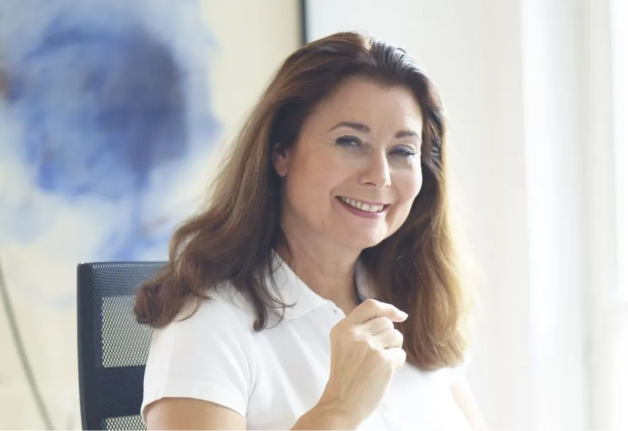 Dr. Kira Kubenz